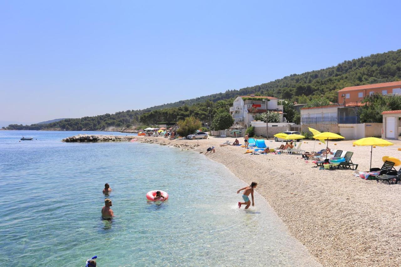 Apartments By The Sea Slatine, Ciovo - 14541 Eksteriør billede